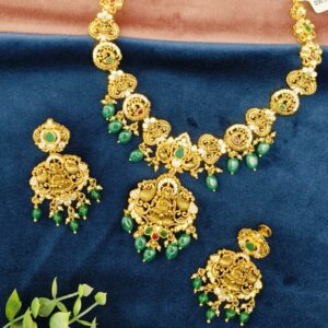 Pacchi Short Nacklace