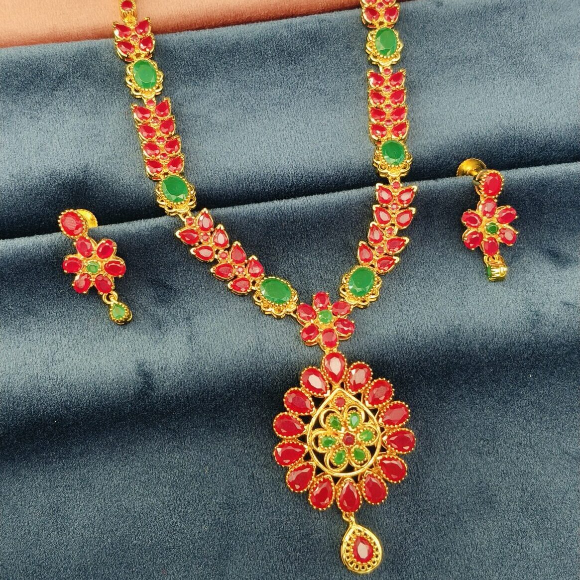 Ruby Emerald Short Necklace