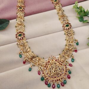 Pacchi Long Necklace