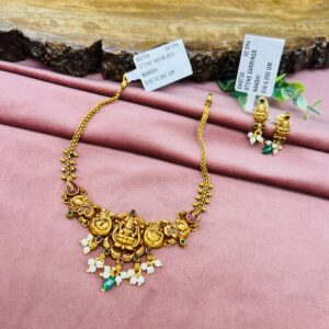 NAKSHI NECKLACE WITH EARRINGS