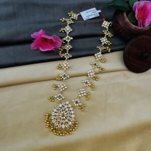 STONE NECKLACE