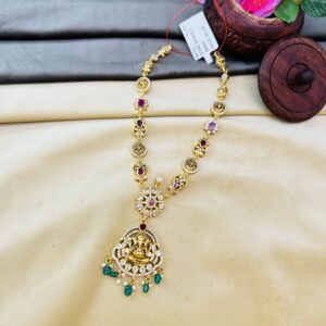 STONE NECKLACE