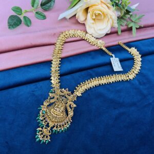 PACCHI LONG KASU NECKLACE