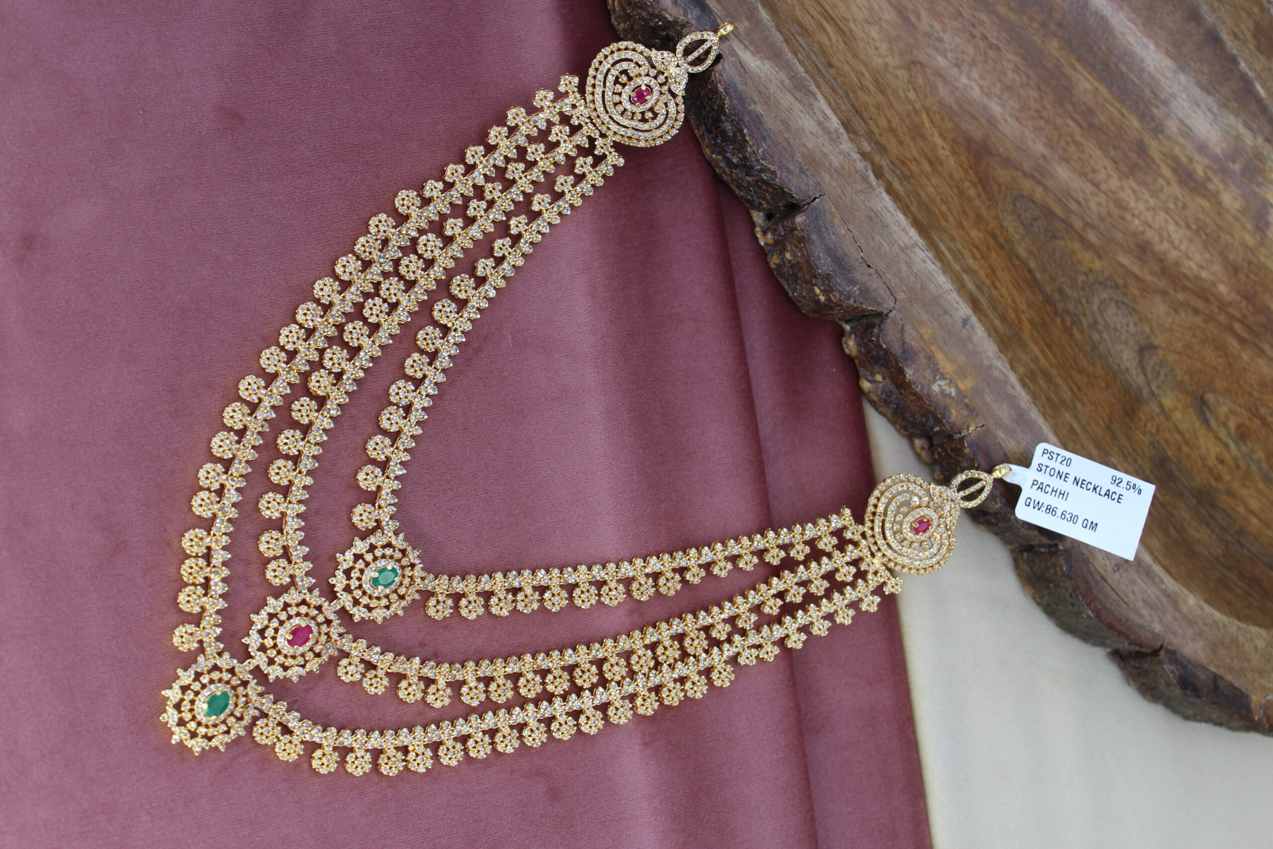 PACHI LAYER NECKLACE