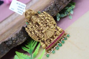 3D NAKSHI PENDANT