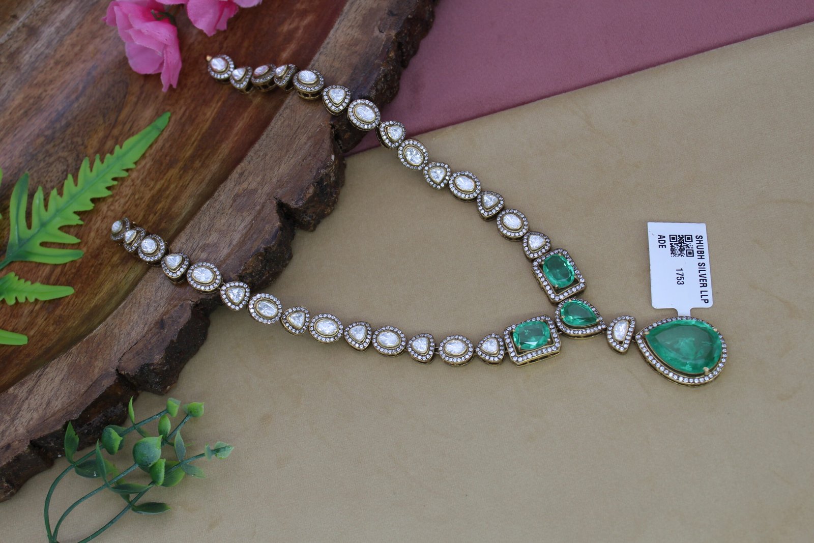POLKI NECKLACE