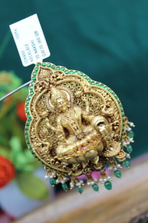 3D NAKSHI PENDANT